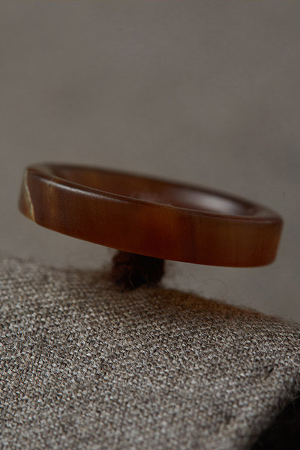 Lanifício Dino Filarte- Costume single breasted, half canvas, em lã flanelada super 110 18.25 µ , lapela notched - Castanho SKA