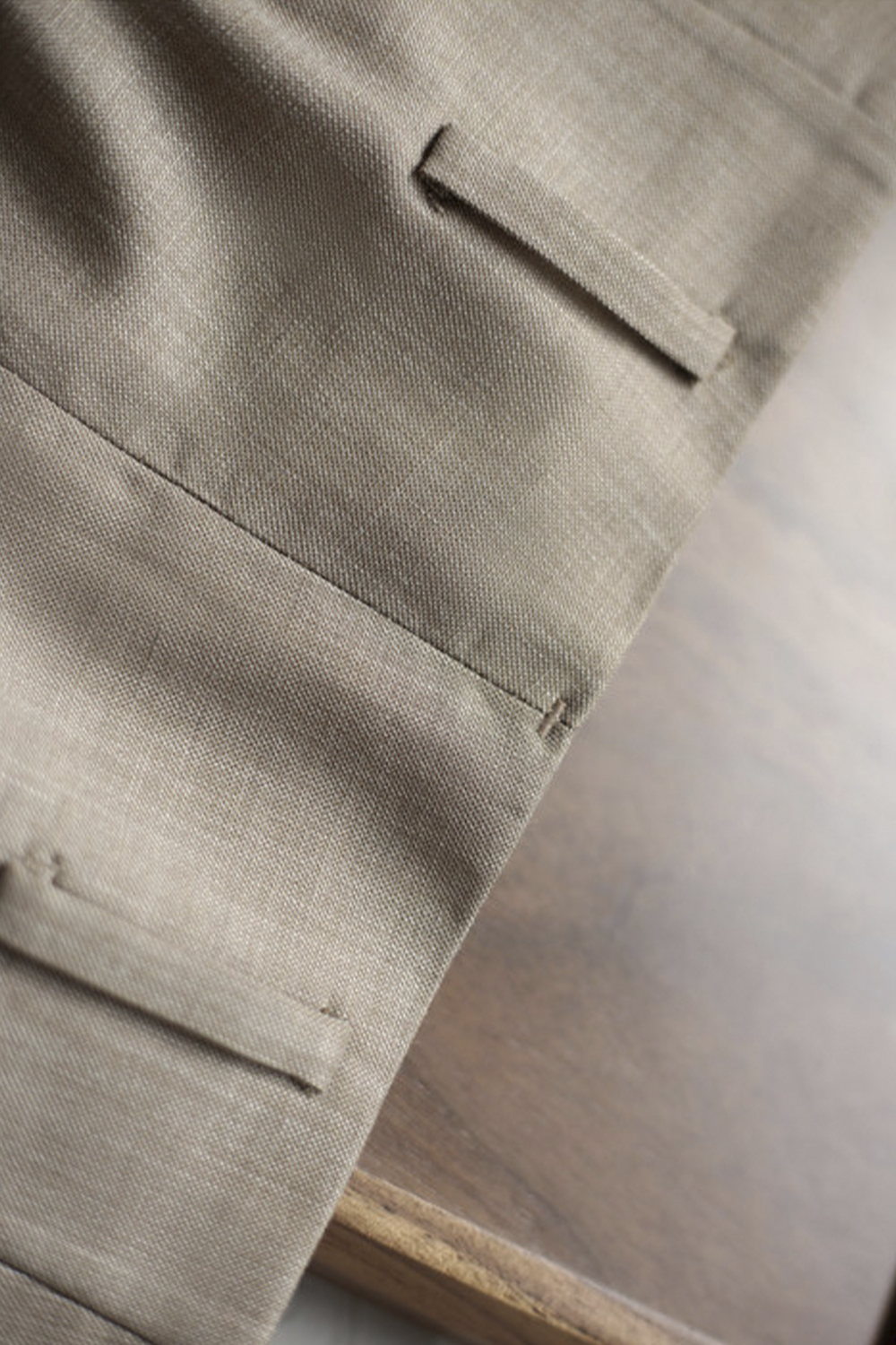 Ateliê Lynch - Calça cós de Hollywood, em linho, algodão e poliviscose -  Khaki