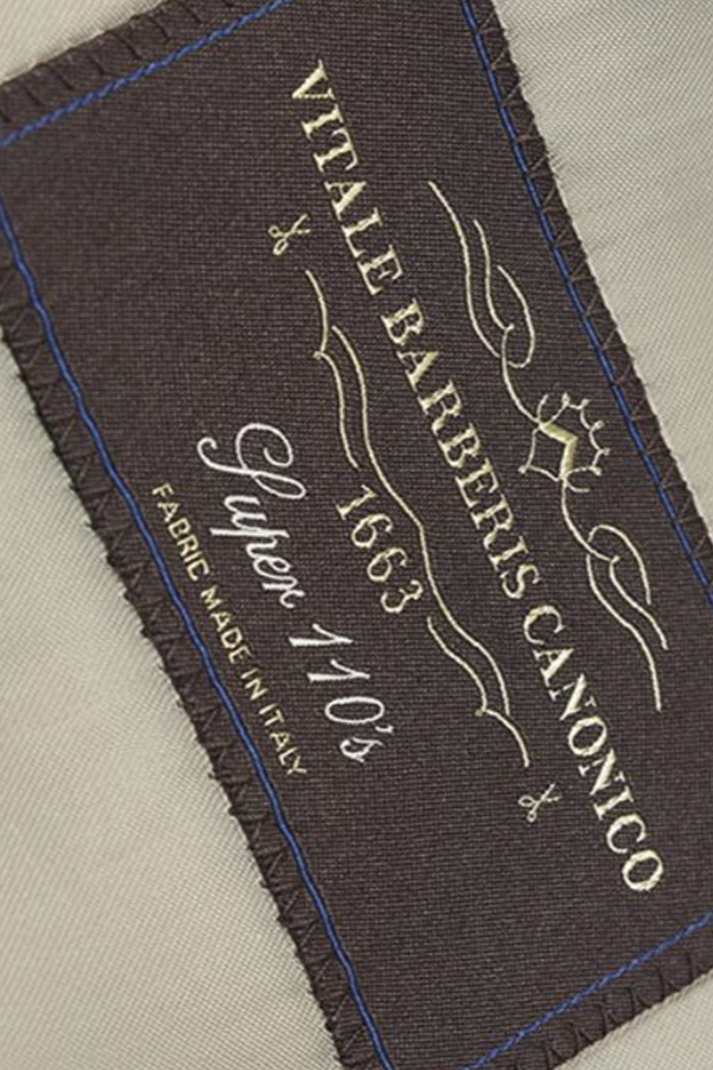 Lanifício Vitale Barberis Canonico - Costume double breasted 6x2, half canvas, lapela peak, em lã merino super 110 18.25 µ - Pérola