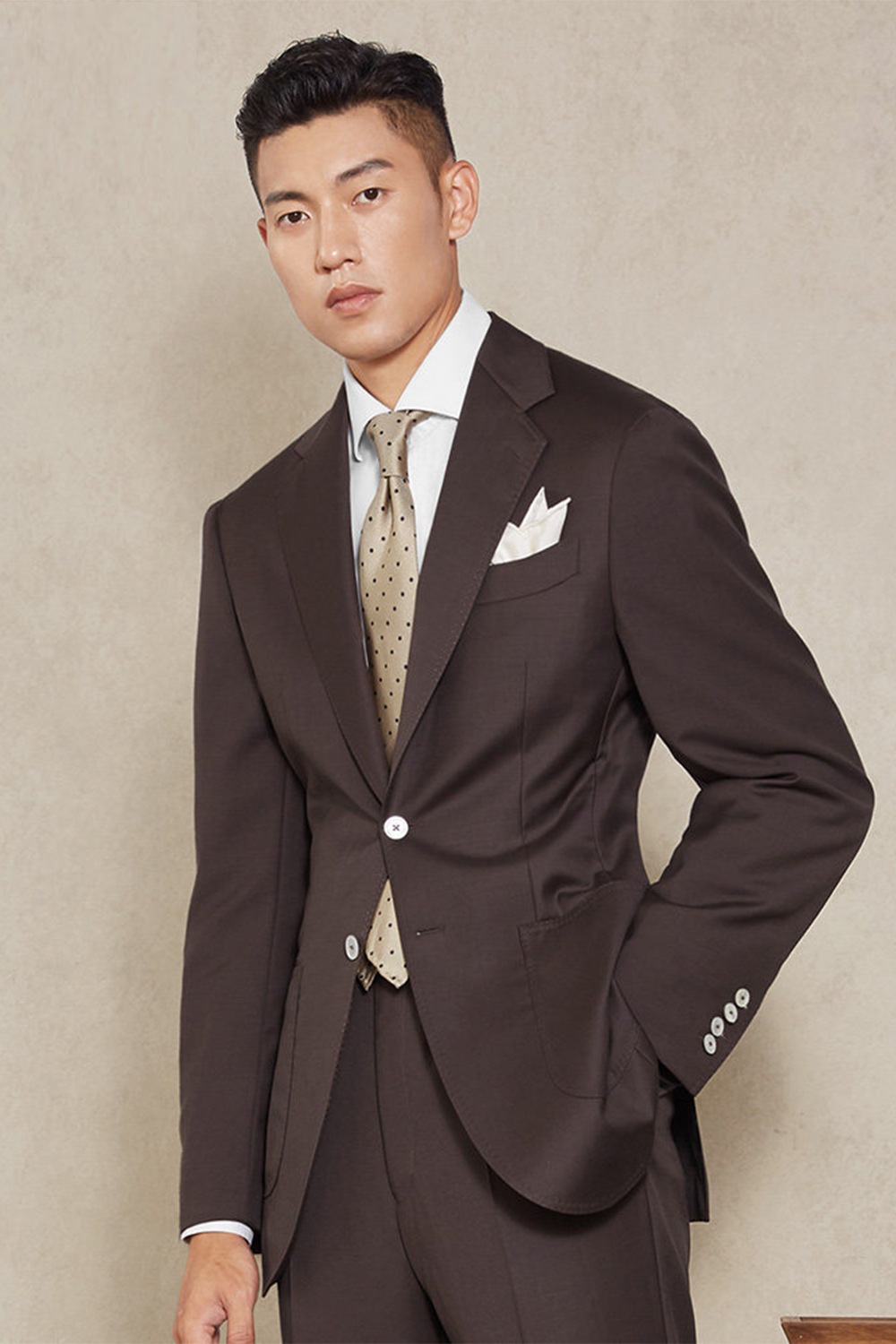 Lanifício MT GERALD - Costume single breasted, half canvas, em lã merino super 110 18.25 µ , lapela notched - Marrom SKA