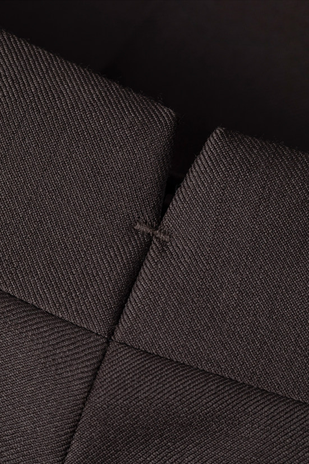 Lanifício MT GERALD - Costume single breasted, half canvas, em lã merino super 110 18.25 µ , lapela notched - Marrom SKA