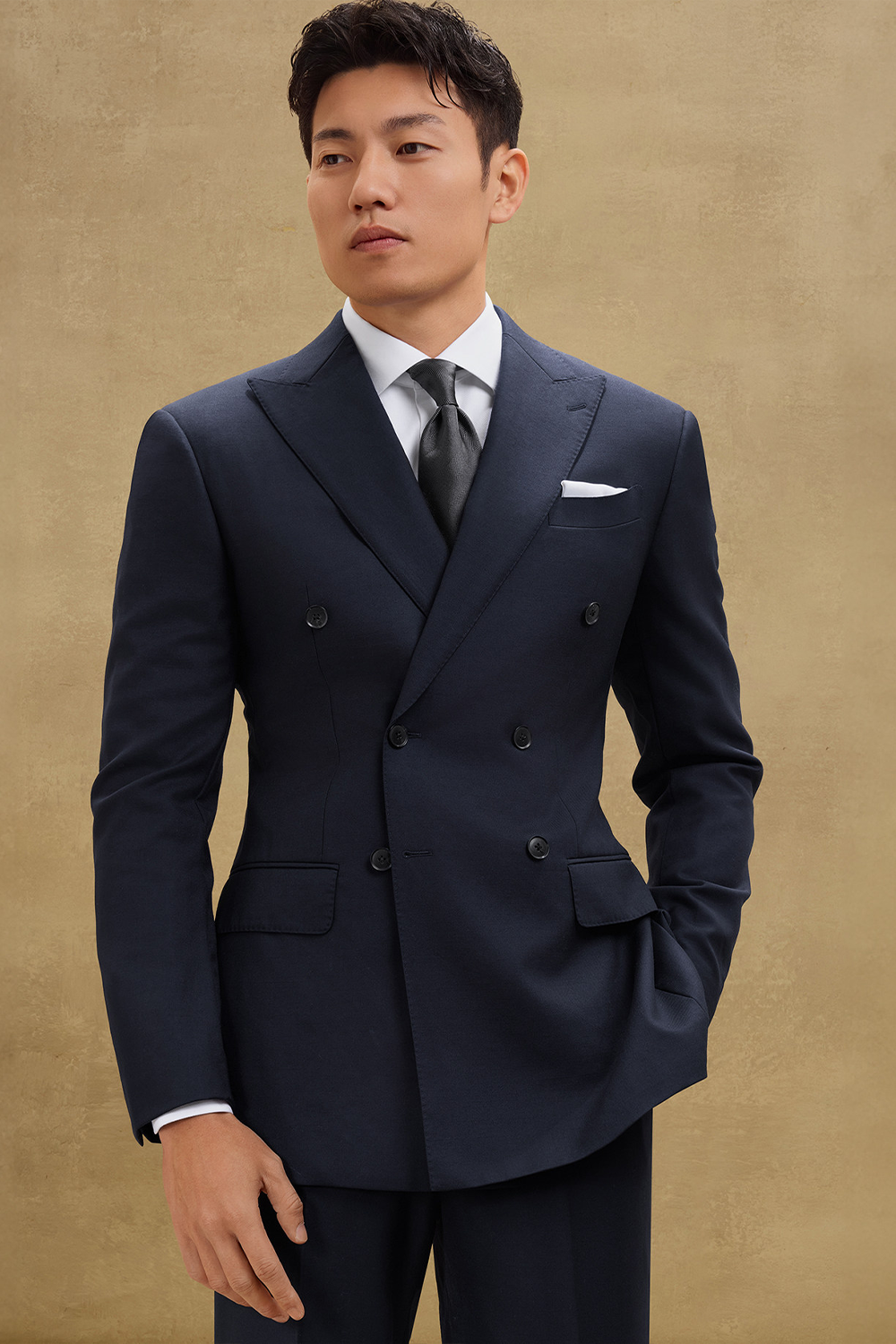 Lanifício MT GERALD - Costume double breasted 6x2, half canvas, em lã merino super 110 18.25 µ , lapela peak - Azul Marinho SKA