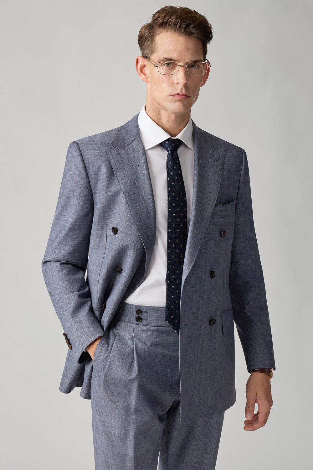 Lanifício Reda 1865 - Costume em lã merino, double breasted 6x2, half canvas com lapela peak - Azul cimento