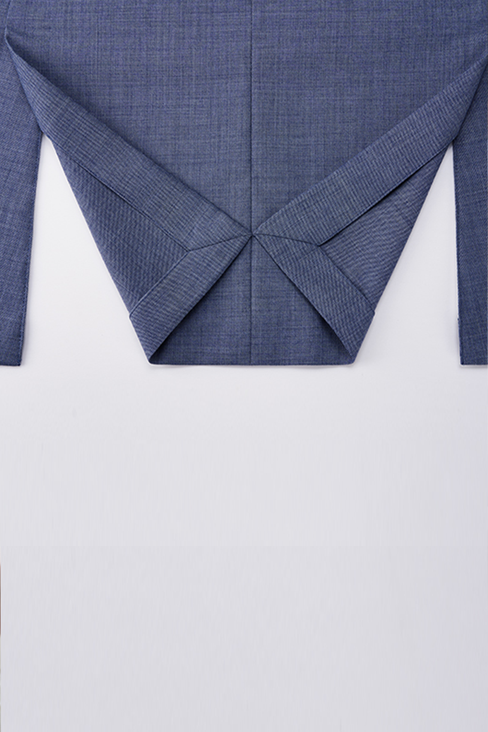 Blazer double breasted 6x2, lapela peak, desestruturado em lã merino super 110 18.25 µ - Azul Lilás