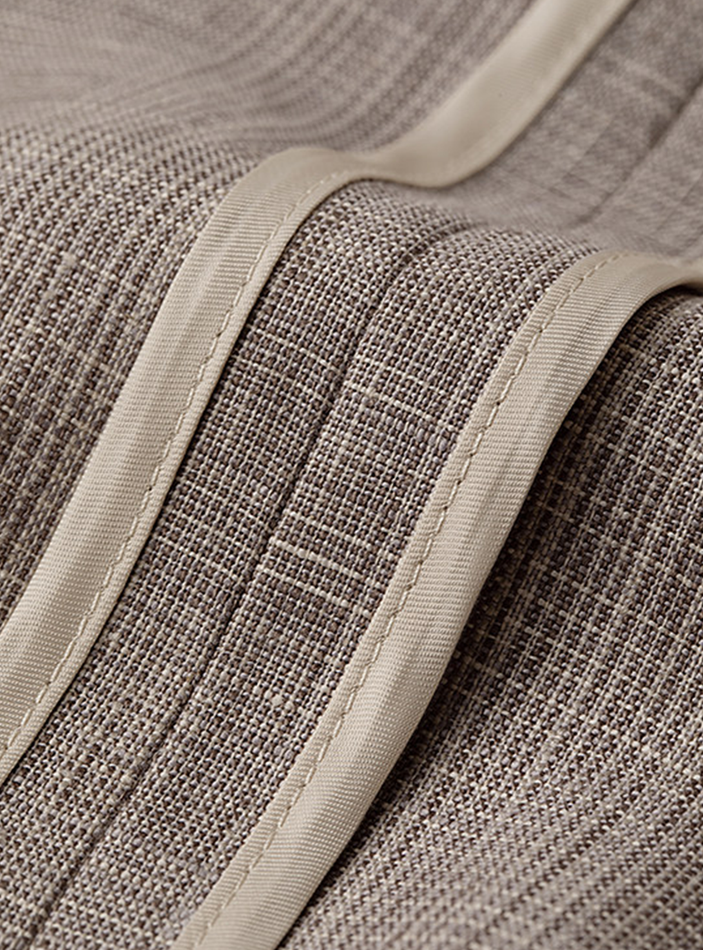 MT GERALD - Blazer single breasted, half canvas, 100% linho, com lapela notched larga - Taupe SKR