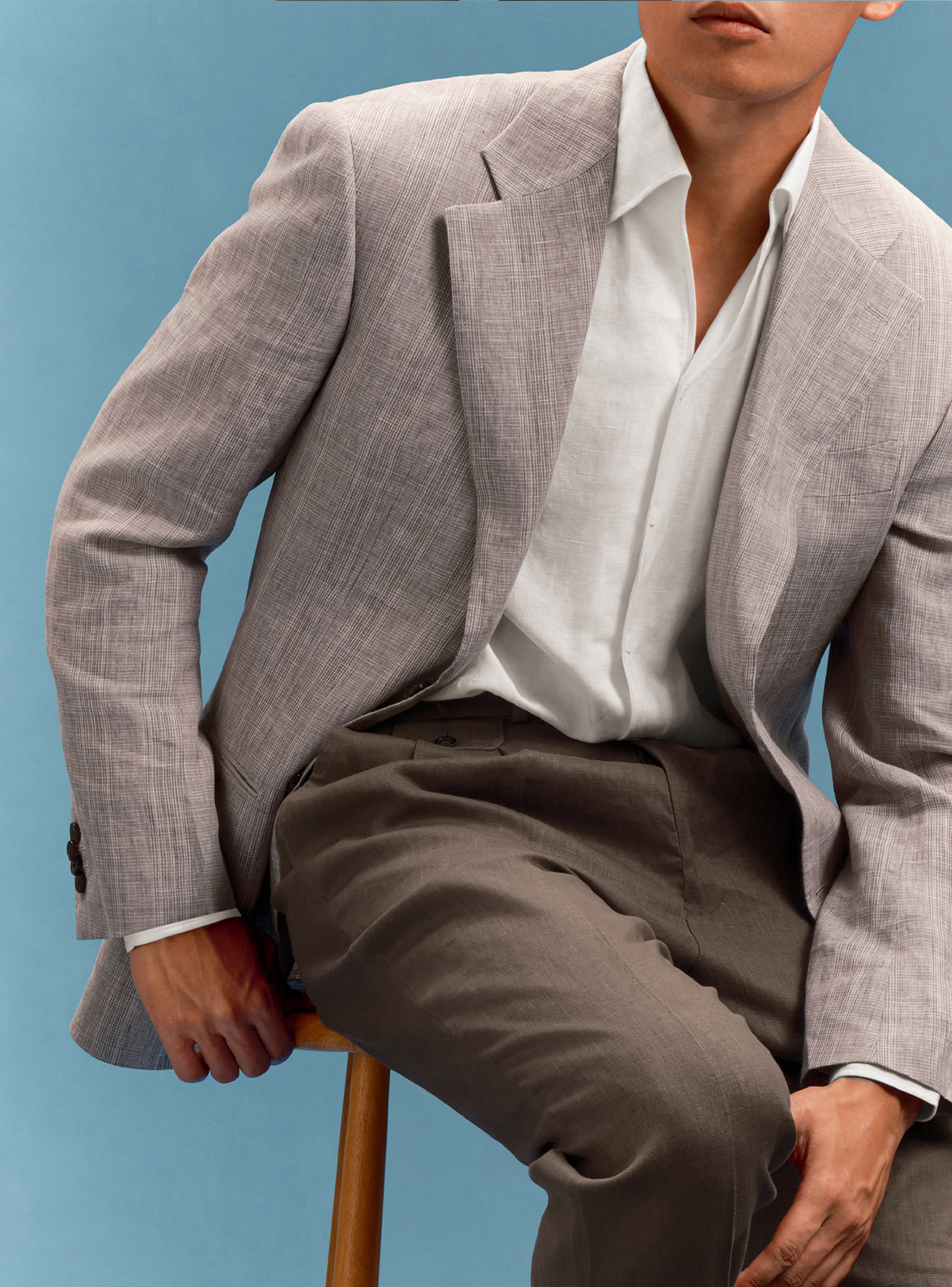 MT GERALD - Blazer single breasted, half canvas, 100% linho, com lapela notched larga - Taupe SKR