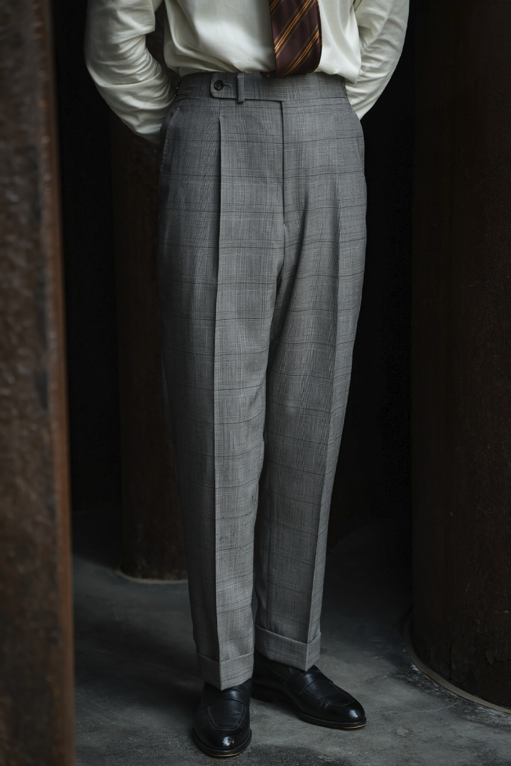 UGLENTLE  - Costume single breasted, half canvas, lapela notched, em lã merino super 100 18.75 µ, - Cinza padronagem Glen Check UGLENTLE Empire Power