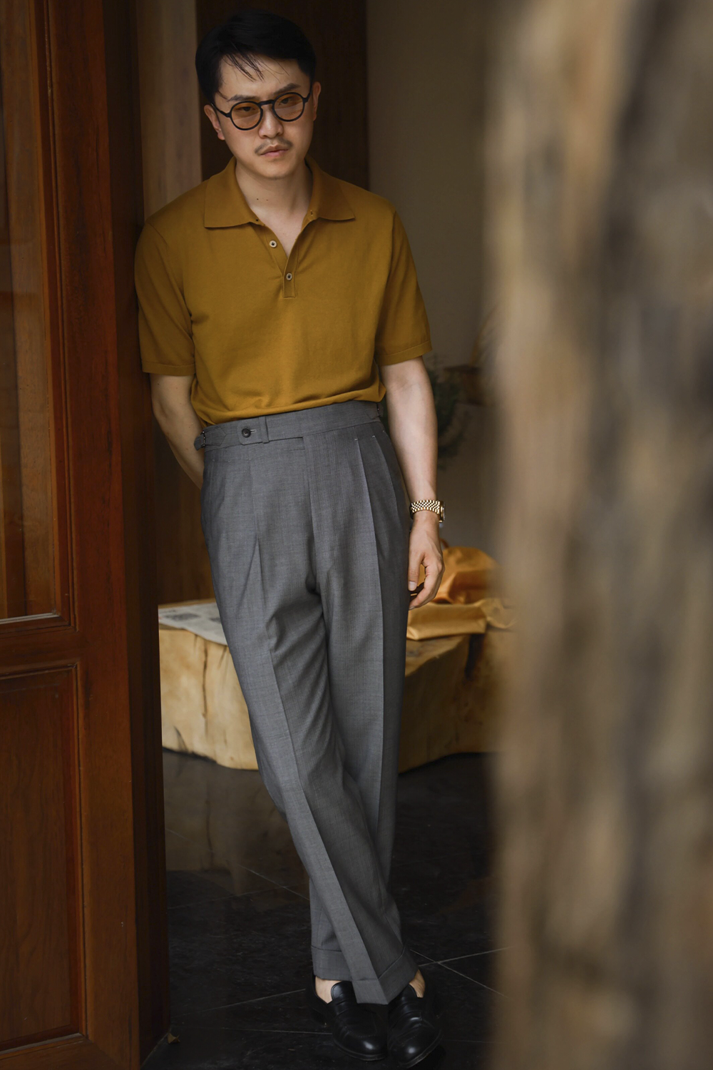 UGLENTLE - Calça em lã merino, super 120's 17.75 micron, com pregas, barra italiana e ajustadores laterais - Cinza Ardósia UGT