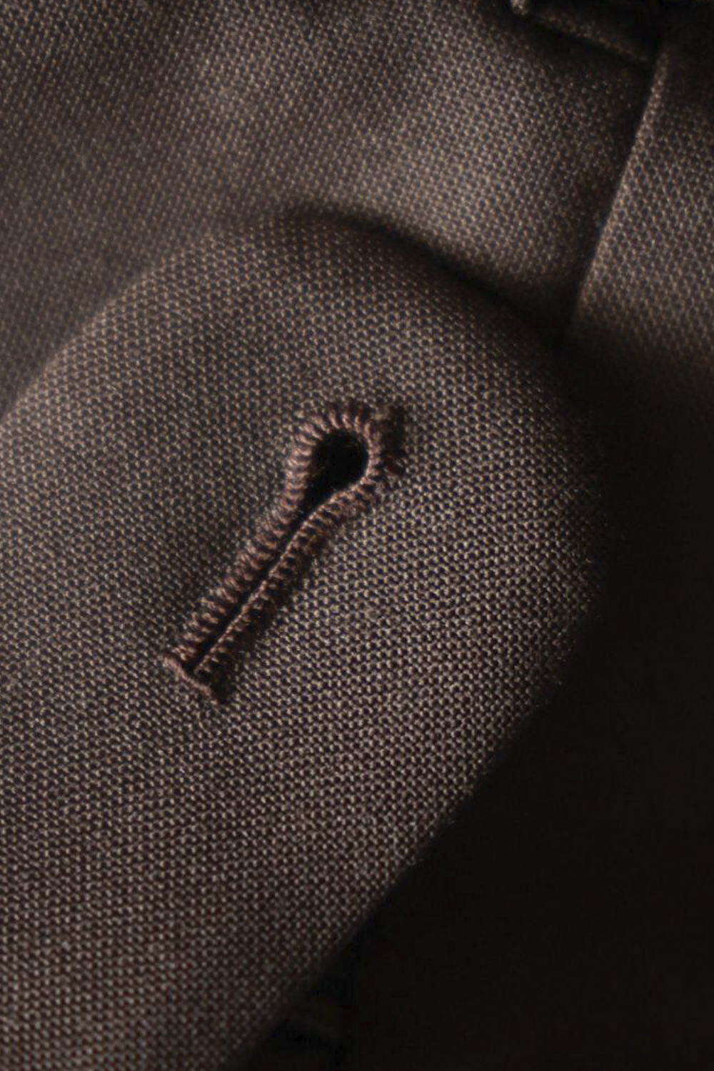 UGLENTLE - Calça em lã merino, super 120's 17.75 micron, com pregas, barra italiana e ajustadores laterais - Marrom UGT