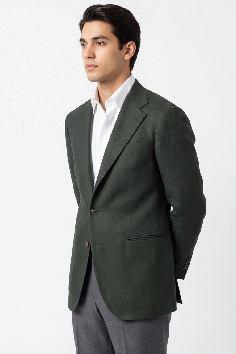 Blazer desestruturado single breasted em linho puro, com lapela notched e bolsos besom - Verde ACT