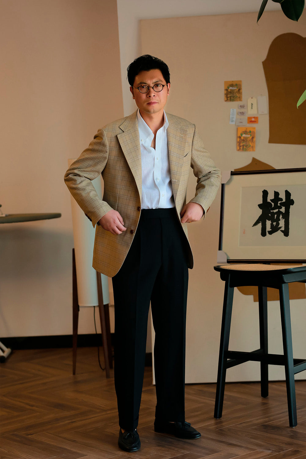 ATELIÊ MK MAN - Blazer half canvas, single breasted 3-roll-2, spalla camicia, em lã  super 120's, 17.75µ I 290 g - Príncipe de Gales Khaki aberto