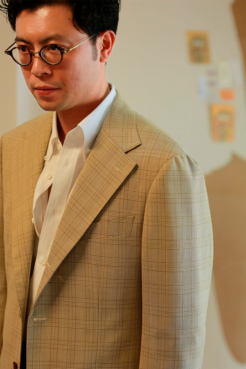 ATELIÊ MK MAN - Blazer half canvas, single breasted 3-roll-2, spalla camicia, em lã  super 120's, 17.75µ I 290 g - Príncipe de Gales Khaki aberto